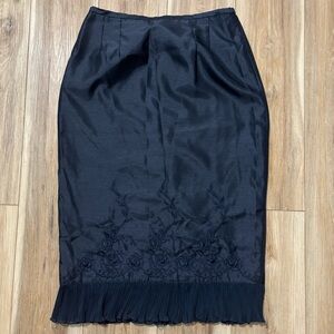 Plaza South vintage-style pencil skirt delicate embroidery pleated hem Size 8